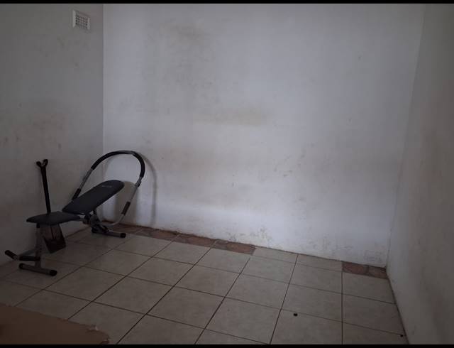 3 BEDROOM HOUSE FOR SALE IN AUSTERVILLE